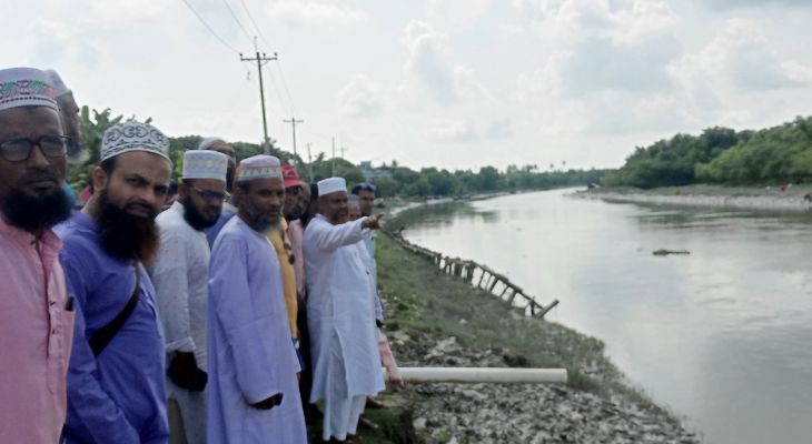 কপোতাক্ষের ভাঙ্গনে পাইকগাছার ক্ষতিগ্রস্ত এলাকা পরিদর্শনে জামায়াত নেতা