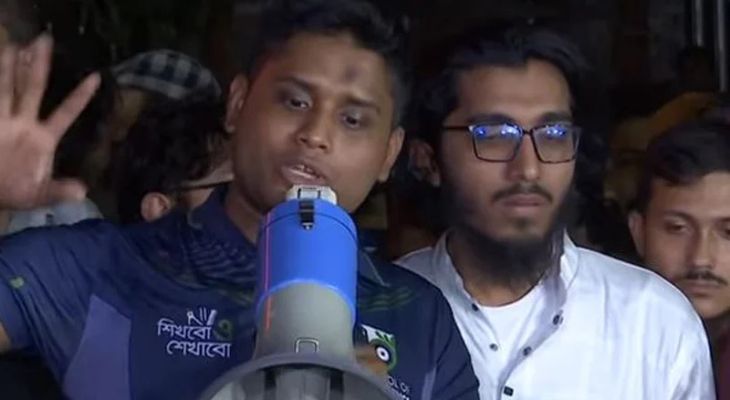 চার উপদেষ্টাকে পঙ্গু হাসপাতালের সামনে থাকার আল্টিমেটাম