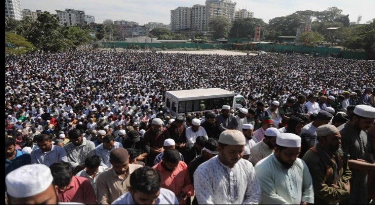 আইনজীবি সাইফুলের জানাজায় হাসনাত-সারজিসসহ লাখো জনতার অংশগ্রহণ