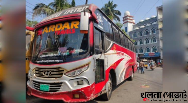 যশোরে দাঁড়িয়ে থাকা বাসের হেলপারকে ছুরিকাঘাতে হত্যা