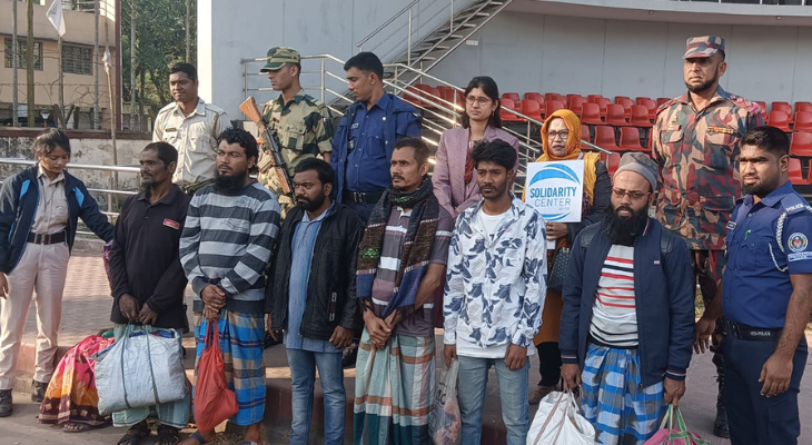 পুলিশ হত্যা ও জঙ্গি ছিনতাই মামলার আসামিকে ফেরত দিলো ভারত