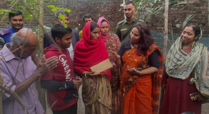 মেডিকেলে চান্স পাওয়া জয়ের পাশে দাড়ালেন শ্যামনগরের ইউএনও