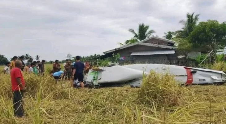 ফিলিপাইনে বিমান বিধ্বস্তে নিহত চার