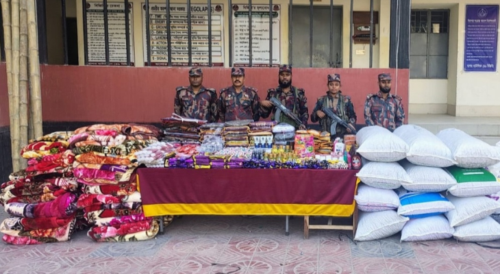 বেনাপোল সীমান্তে ৭২ লাখ টাকার ভারতীয় পণ্যসহ মাদক জব্দ