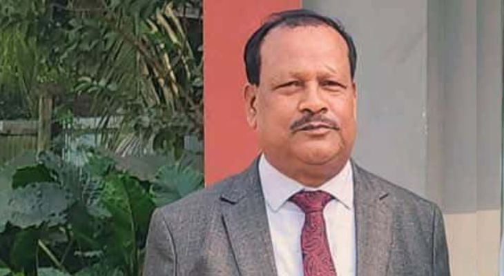 কলেজের প্রতিষ্ঠাতা ভারপ্রাপ্ত অধ্যক্ষ হলেন ম্যানেজিং কমিটির সভাপতি