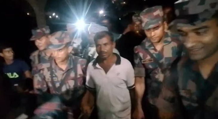 দুই দেশের নাগরিকদের ফেরত দিল বিজিবি-বিএসএফ