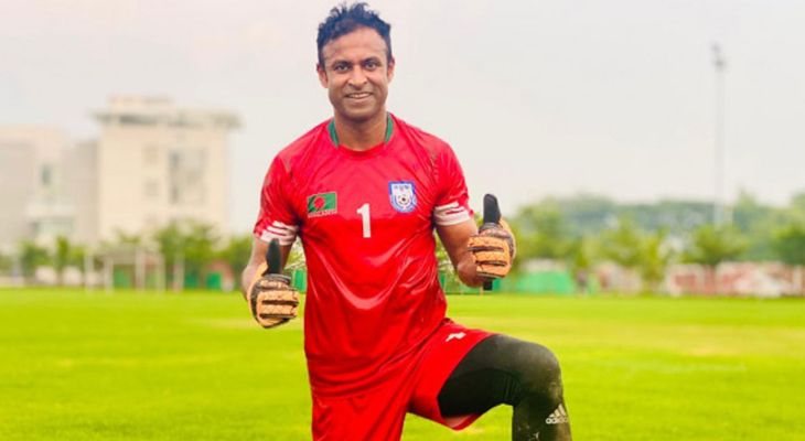 পেশাদার ফুটবলকে গোলকিপার রানার বিদায়