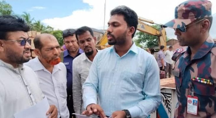কালিগঞ্জে ইটভাটায় ভ্রাম্যমাণ আদালতের অভিযানে ইজারা মালিক আটক