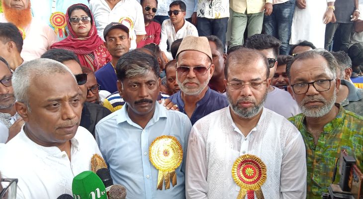 ‘নির্বাচন নিয়ে ছিনিমিনি না খেললে শেখ হাসিনাকে এক কাপড়ে পালাতে হতো না’
