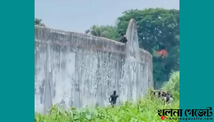 কারাগারের দেয়াল টপকে হাজতির পালানোর চেষ্টা, ভিডিও ভাইরাল