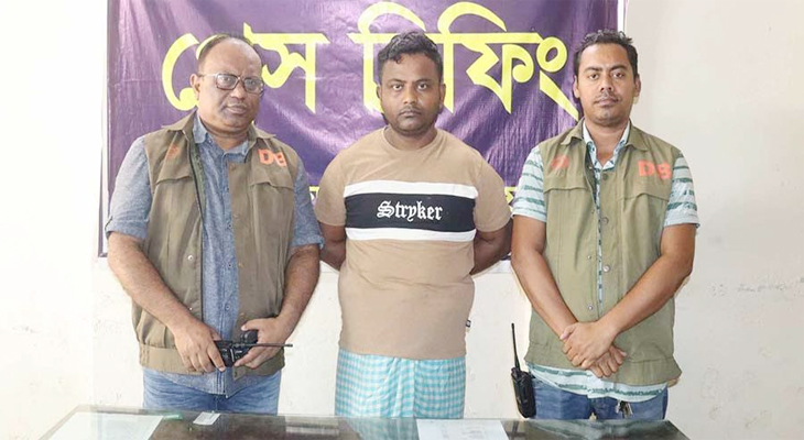 আন্তঃজেলা ডাকাতদলের সদস্য যশোরের মুন্না গ্রেপ্তার