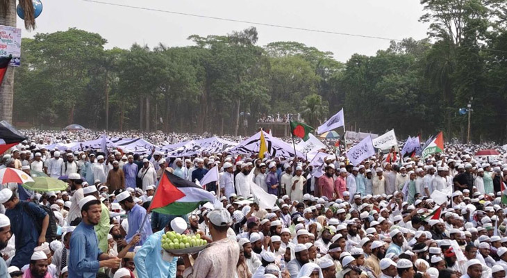 আওয়ামী লীগ নিষিদ্ধসহ হেফাজতের ১২ দফা দাবি