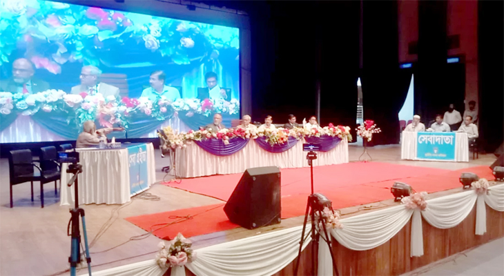 সরকারি দপ্তরের বিরুদ্ধে ‘অভিযোগের পাহাড়’