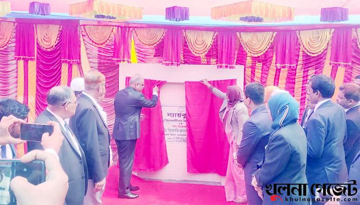 নড়াইলে বিচারপ্রার্থীদের বিশ্রামে ‘ন্যায়কুঞ্জ’ উদ্বোধন