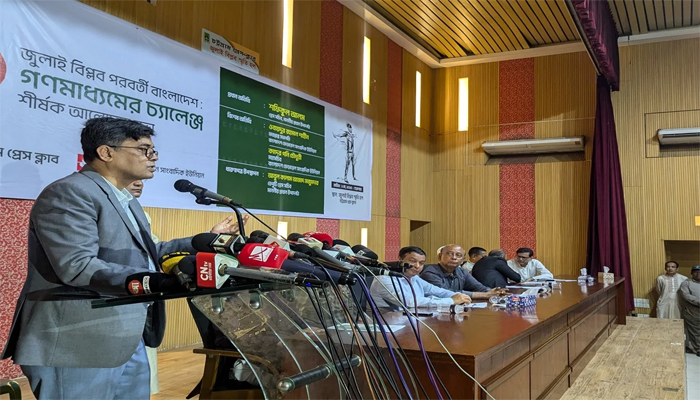 অপতথ্য ছড়াতে ভারতীয় মিডিয়া আর পলাতক আ’লীগের পাণ্ডারা একাট্টা : প্রেস সচিব
