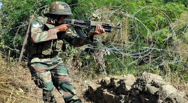 পাক সেনাবাহিনীর ব্যাপক গোলাবর্ষণে কাশ্মীরে নিহত ১০