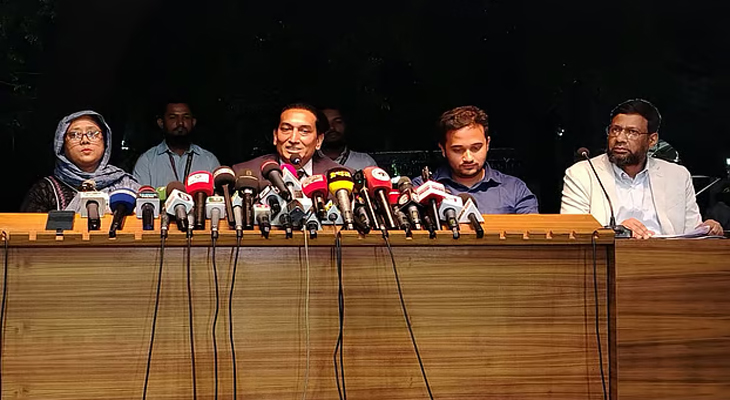 জুলাই শহীদ স্মৃতি ফাউন্ডেশনের সিইওর দায়িত্ব ছাড়লেন মীর স্নিগ্ধ