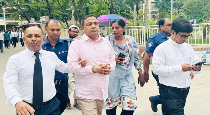 হত্যা মামলায় সাতক্ষীরার দৈনিক সাতনদীর সম্পাদক হাবিবুরকে কারাগারে প্রেরণ