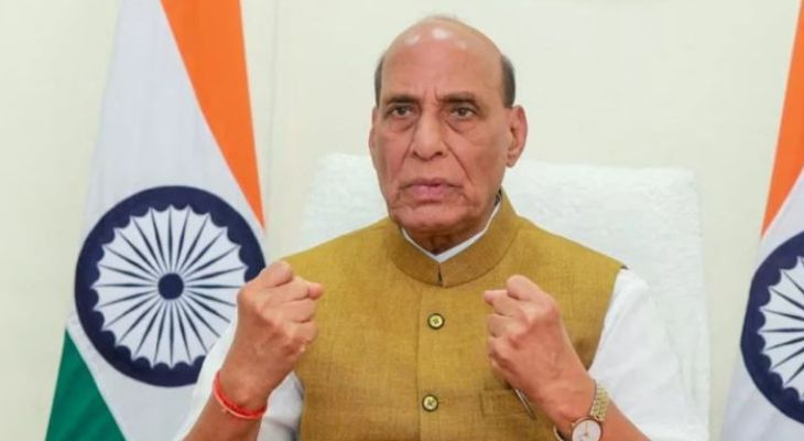 পাকিস্তানের পারমাণবিক অস্ত্র আইএইএ’র তত্ত্বাবধানে রাখার দাবি ভারতের প্রতিরক্ষামন্ত্রীর