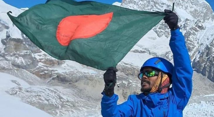 সবচেয়ে কম সময়ে এভারেস্ট জয়ের বিশ্বরেকর্ড গড়লেন শাকিল