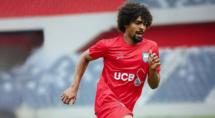 বাংলাদেশের হয়ে খেলার কারণ জানালেন হামজা চৌধুরী – খুলনা গেজেট | সবার আগে  সঠিক খবর