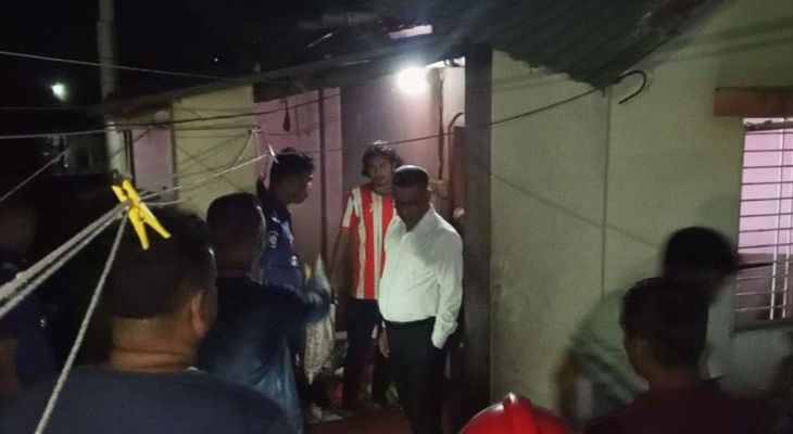 চুয়াডাঙ্গায় যুবলীগ নেতার বাড়িতে বিস্ফোরণ, আহত ১