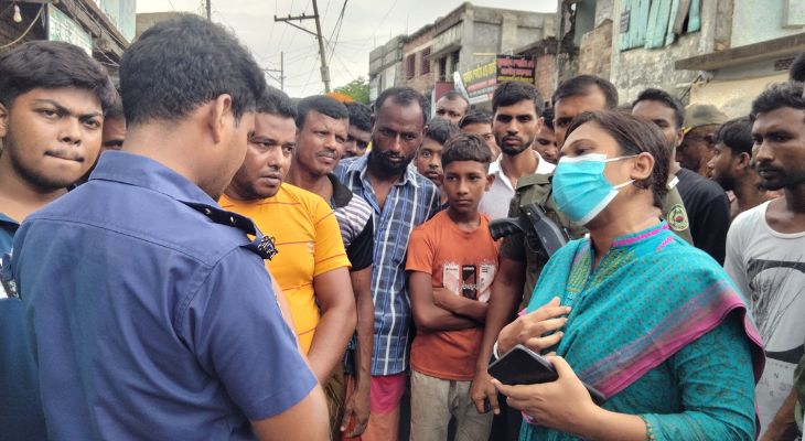 কয়রায় পঁচা গরুর মাংস বিক্রি: ব্যবসায়ীকে ১০ দিনের কারাদণ্ড, ২০ হাজার টাকা জরিমানা