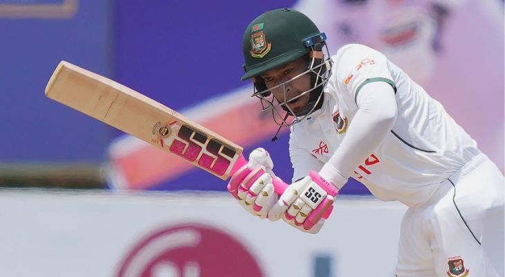 শান্ত-মুশফিকের ফিফটিতে ঘুরে দাঁড়াল বাংলাদেশ