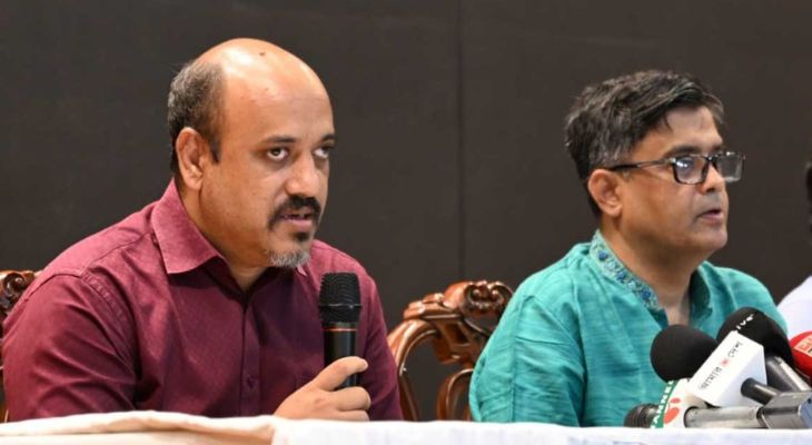 ভুল সংবাদ পরিবেশন করলে ব্যবস্থা : আজাদ মজুমদার