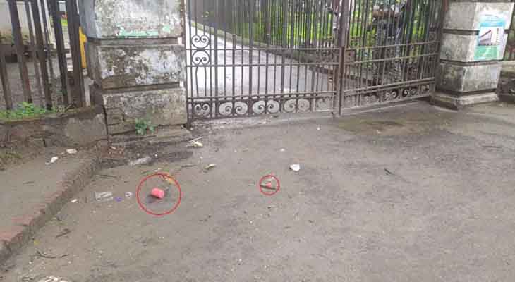 আন্তর্জাতিক অপরাধ ট্রাইব্যুনালের বাইরে ককটেল বিস্ফোরণ