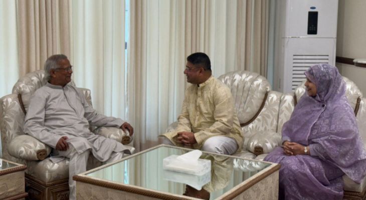 প্রধান উপ‌দেষ্টার সা‌থে সেনা প্রধা‌নের সাক্ষাৎ