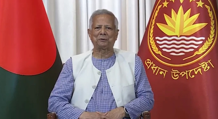 লুটপাট থেকে দেশের মানুষকে বের করে আনার চেষ্টা করছি: প্রধান উপদেষ্টা