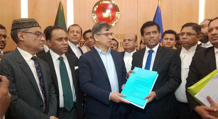 ট্রাইব্যুনালে গুমের অভিযোগ জমা দিলেন সালাহউদ্দিন আহমেদ