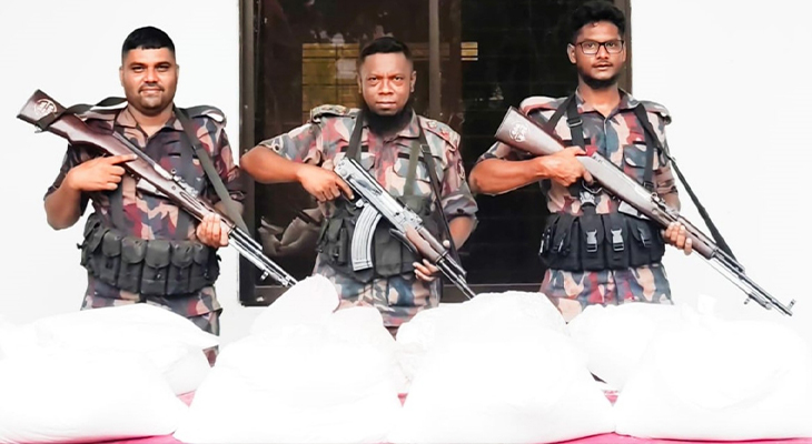 বেনাপোলে ক্যালসিয়াম কার্বোনেটসহ ভারতীয় পণ্য জব্দ