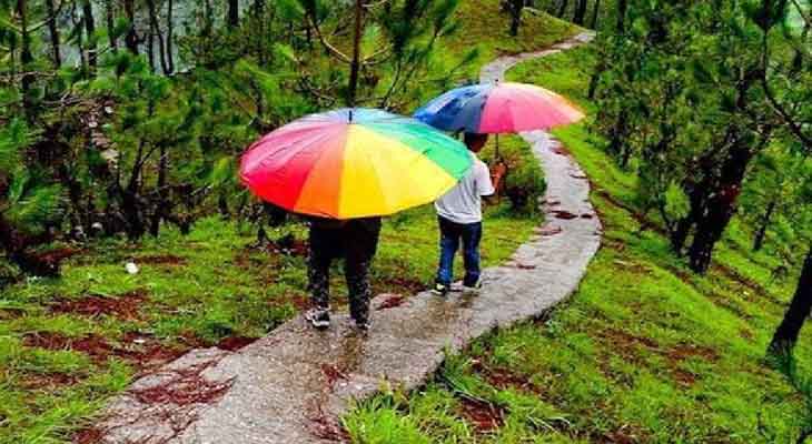 বর্ষায় বেড়াতে গেলে মেনে চলুন কিছু নিয়ম