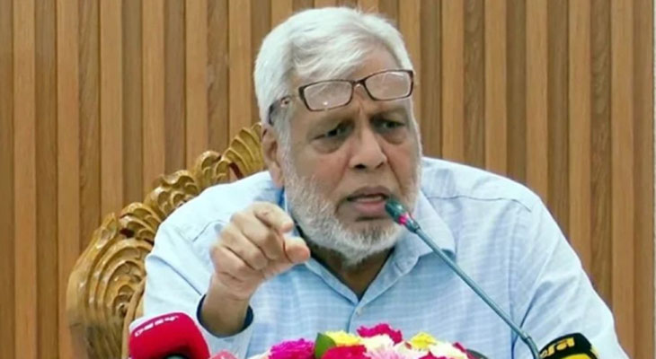 বাসে বাড়তি ভাড়া নিলে ব্যবস্থা : জ্বালানি উপদেষ্টা