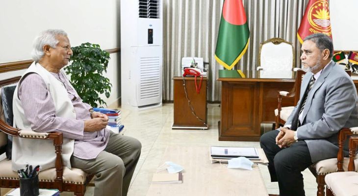 সেই একান্ত বৈঠকে কী বলেছিলেন প্রধান উপদেষ্টা, জানালেন সিইসি