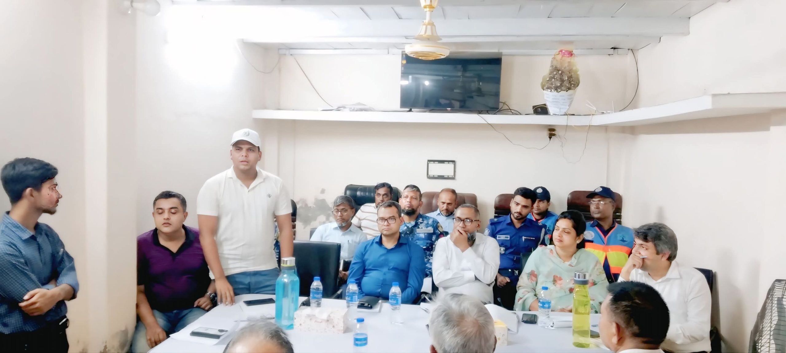 রূপসায় চিংড়িতে অপদ্রব্য পুশ রোধে স্টোক হোল্ডারদের সাথে মতবিনিময় 