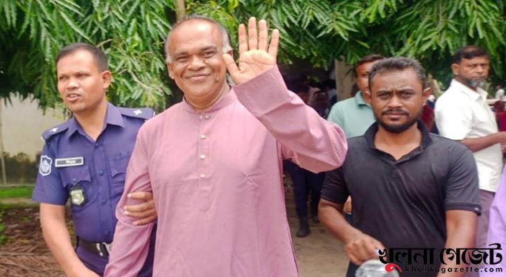 লোহাগড়া পৌরসভার সাবেক মেয়র কারাগারে