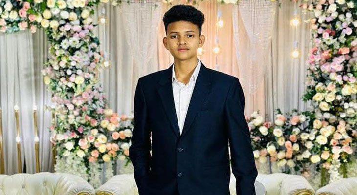 সবাইকে তাক লাগিয়ে গোল্ডেন জিপিএ-৫ পেয়েছে সাবিদ