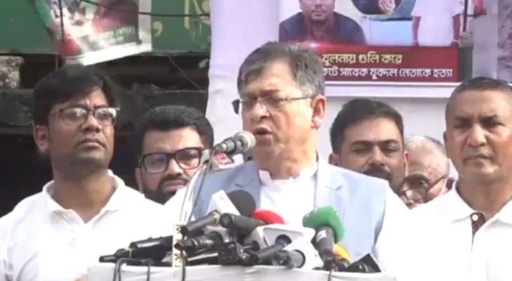 চেয়েছিলাম ডেমোক্রোসি, হয়ে যাচ্ছে মবক্রেসি: সালাহউদ্দিন আহমদ
