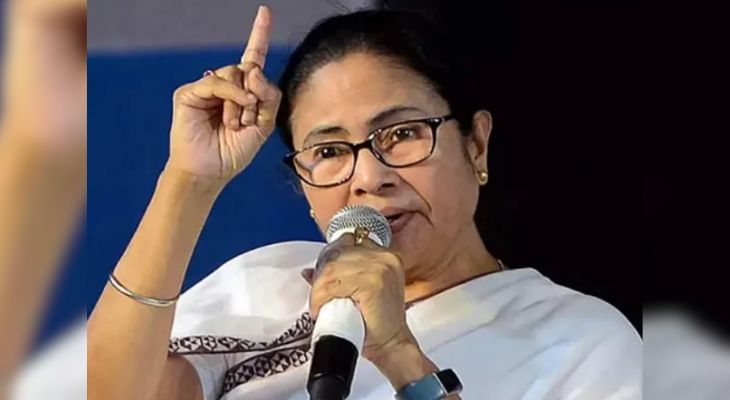 ভারত সরকার এখানে অনেক অতিথি এনে রেখেছে: মমতা