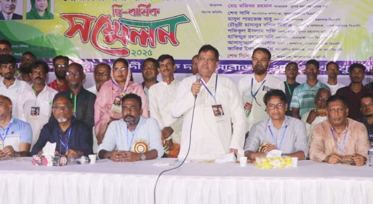 বিএনপি ধর্মবান্ধব রাজনৈতিক দল কিন্তু ধর্ম নিয়ে রাজনীতি করে না: এড. মনা