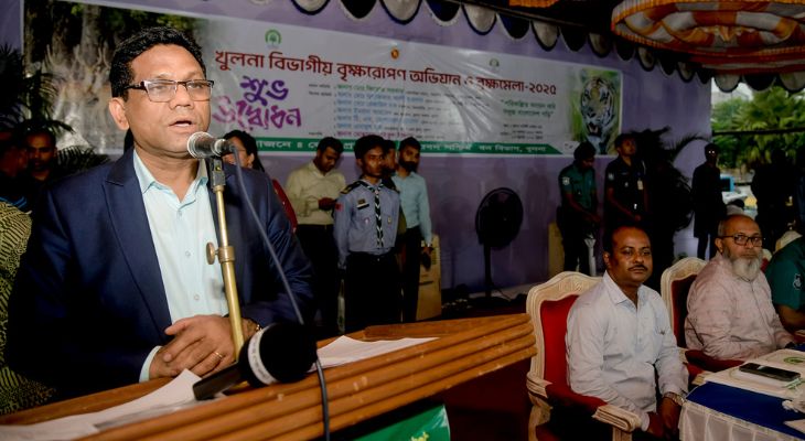 খুলনায় ২১ দিন ব্যাপী বিভাগীয় বৃক্ষ মেলার উদ্বোধন