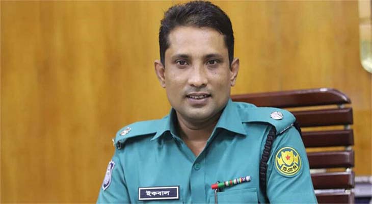 ‘গুলি করি, মরে একটা’ বলা সেই সাবেক ডিসি ইকবাল বরখাস্ত