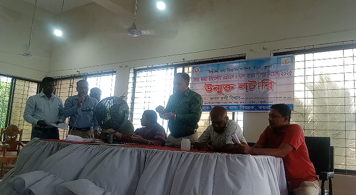 কয়রায় ওএমএস ও খাদ্য বান্ধব উন্মুক্ত লটারি স্থগিত