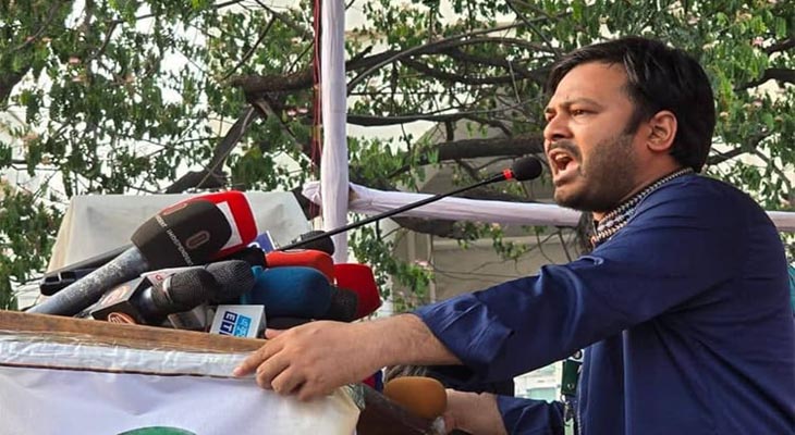 জুলাই বিপ্লব চলাকালে ৩ বার অপহরণ চেষ্টা থেকে রক্ষা পেয়েছি : আদীব