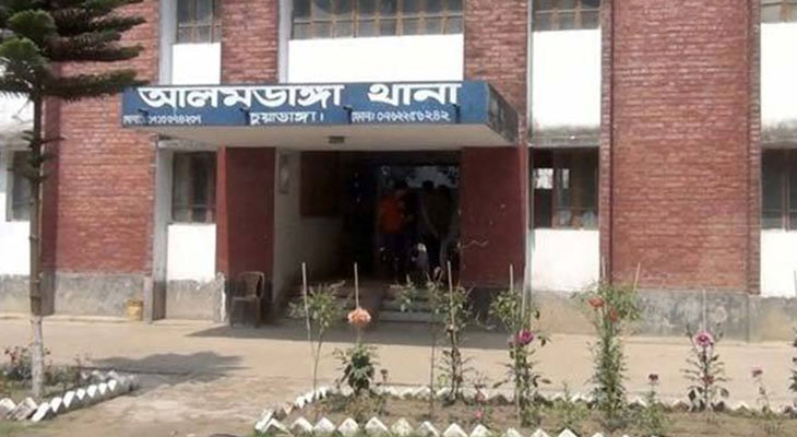 চুয়াডাঙ্গায় পৃথক সড়ক দুর্ঘটনায় ৩ জনের প্রাণহানি