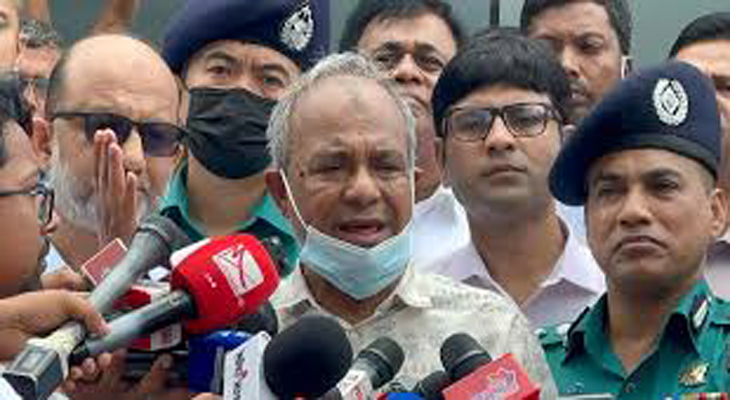 মালয়েশিয়া ফেরত ৩ প্রবাসী জঙ্গি নয় : স্বরাষ্ট্র উপদেষ্টা