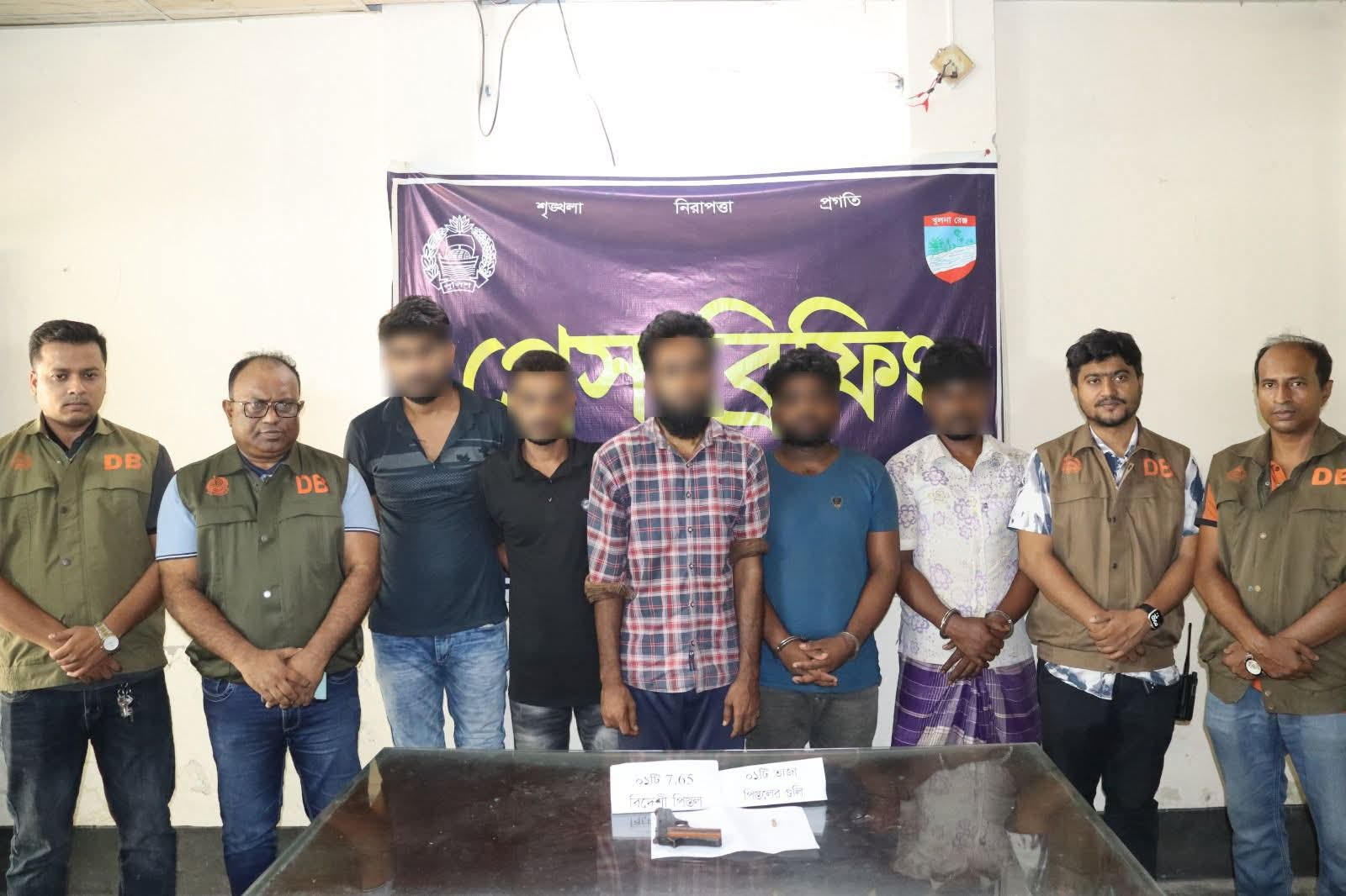 অভয়নগরে আলোচিত তরিকুল হত্যা মামলার ৫ আসামী গ্রেপ্তার, অস্ত্র উদ্ধার